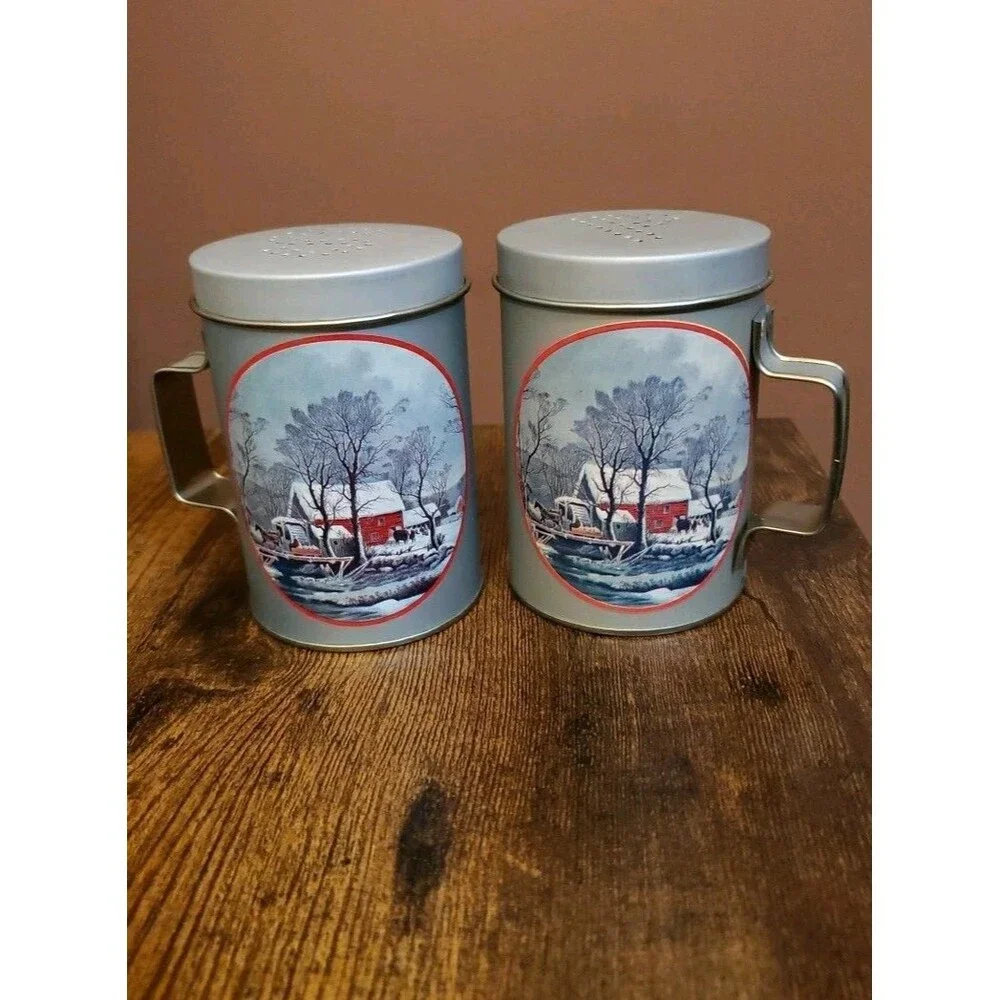 Currier & Ives Salt & Pepper Set Range Top Style Christmas in the Country NOS